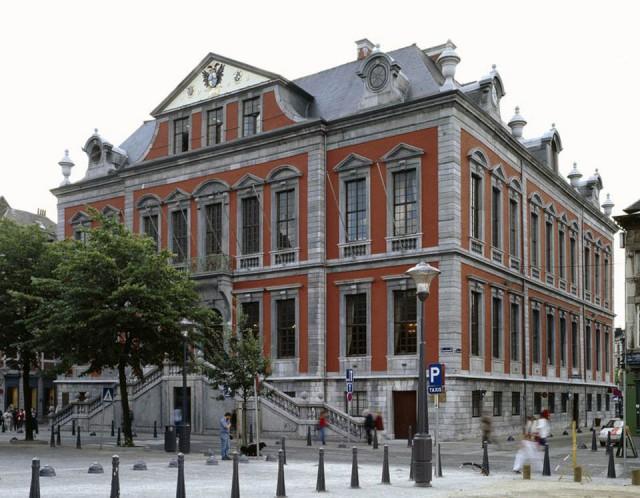 Mettre des bâtiments à disposition des SDF n'est pour l'heure pas envisagé