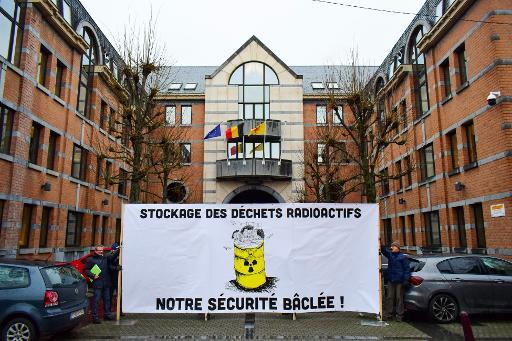 Non à un entrepôt de stockage des combustibles nucléaires