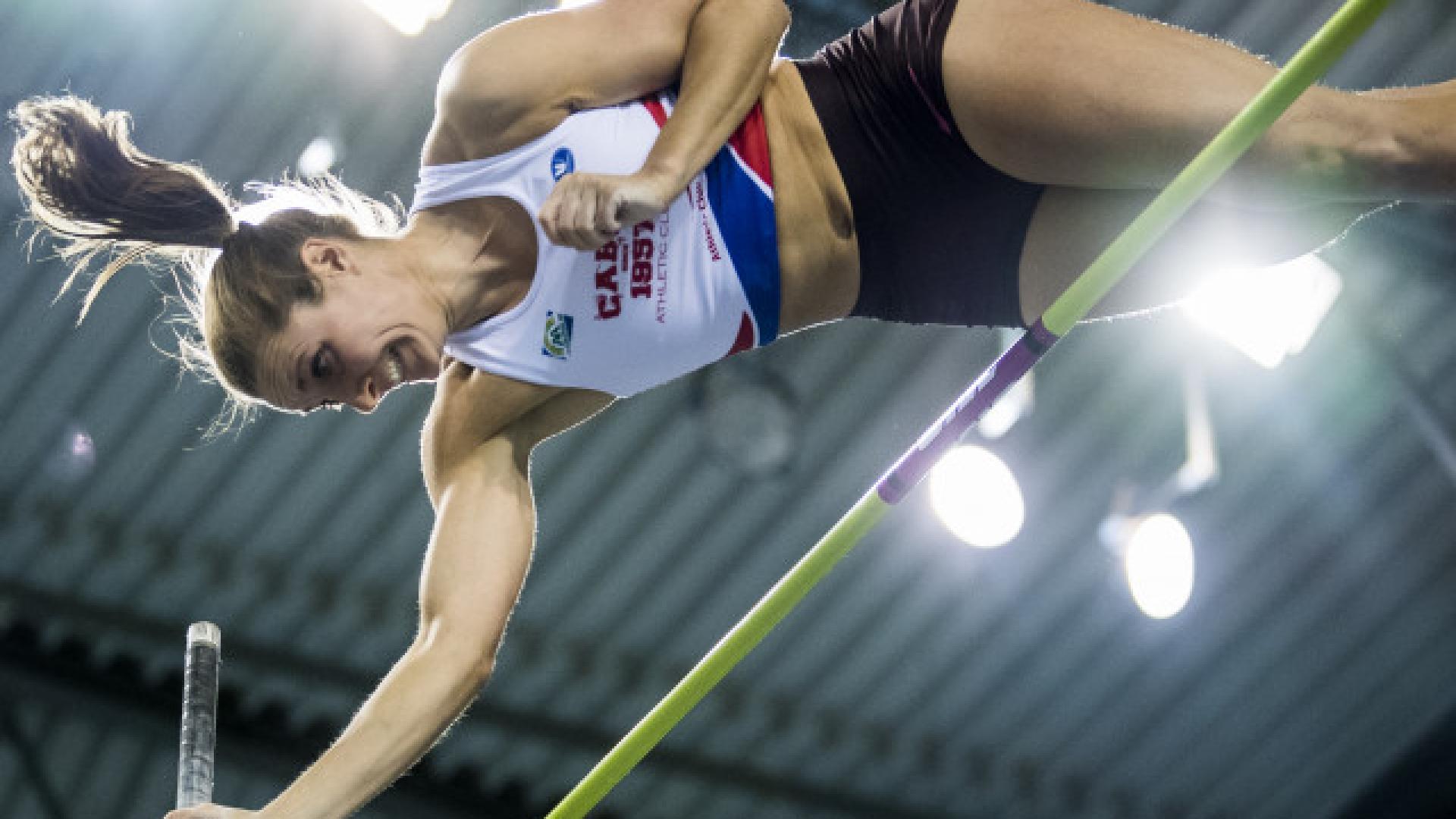 Nouveau record: Fanny Smets au sommet de sa barre !