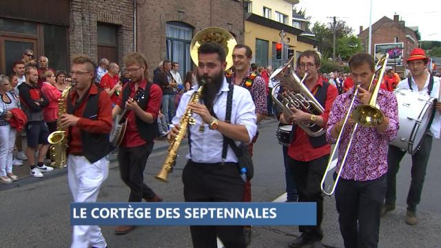 Nouveau succès pour le cortège des Septennales à Huy