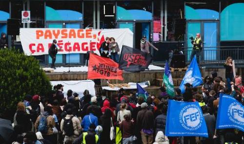 Nouvelle mobilisation des étudiants contre le nouveau décret Paysage