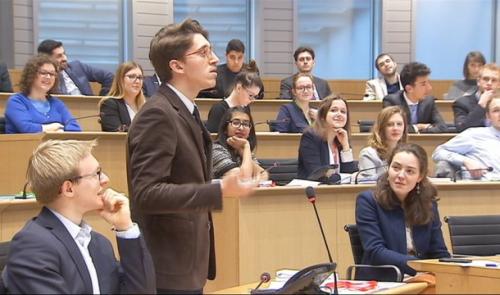 Nouvelle session du Parlement Jeunesse : les joies du débat