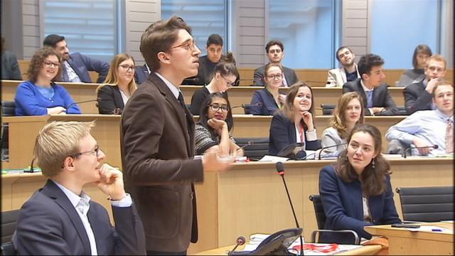 Nouvelle session du Parlement Jeunesse : les joies du débat