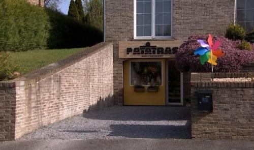 Oreye: une source d'émerveillement dans un garage