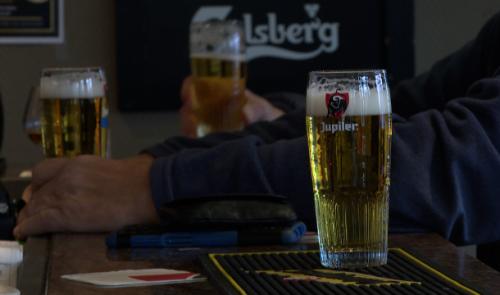 Oupeye : des heures de fermeture imposées aux cafés 