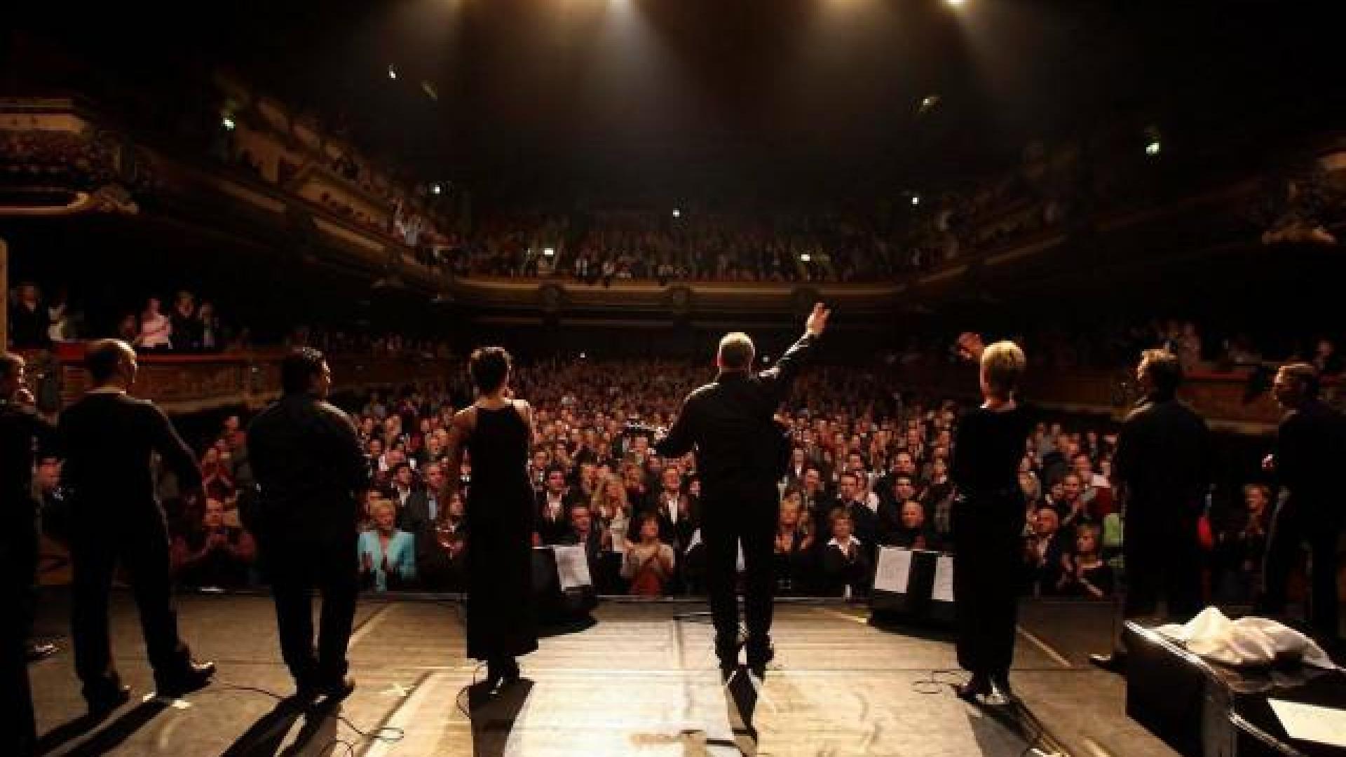 Pierre Theunis et ses musiciens, chez vous, en concert !