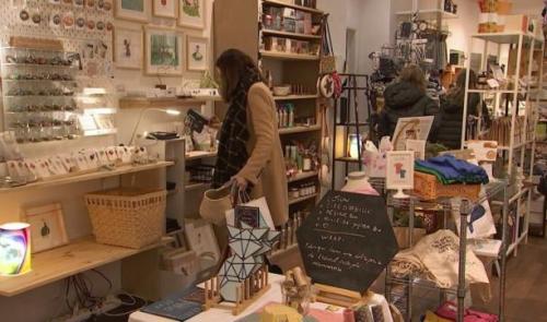 Popup stores de fête dans le passage Lemonnier à Liège 