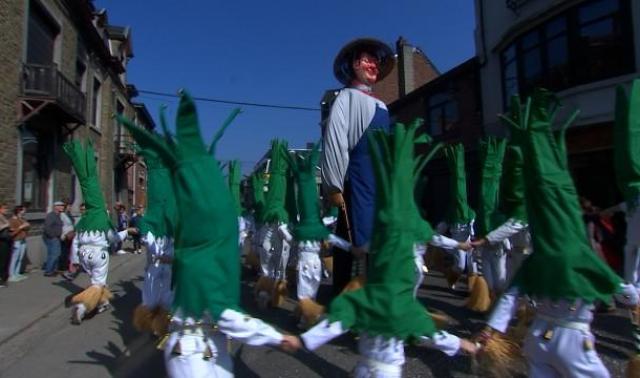 Près de 1.000 personnes pour le retour du carnaval de Tilff