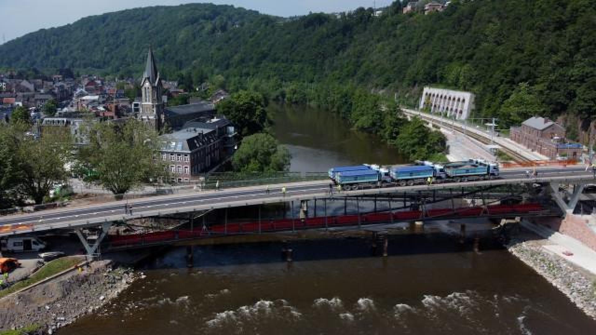 Près de 500 tonnes sur le Pont de Tilff !