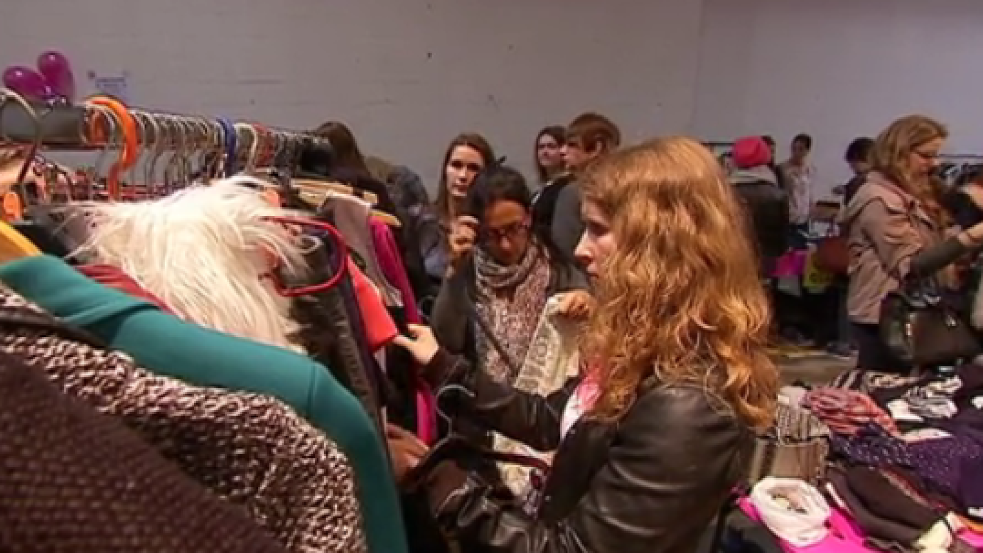 Pretty sunday : vide-dressing géant aux halles des foires de Liège 