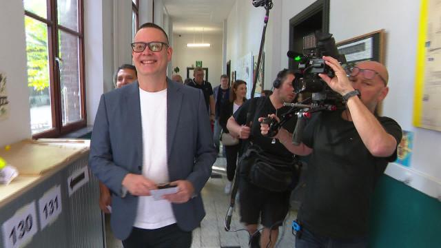 Raoul Hedebouw espère voir le PTB troisième groupe à la Chambre