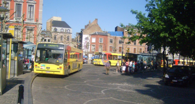 Retour des bus aux terminus Gare Léopold 