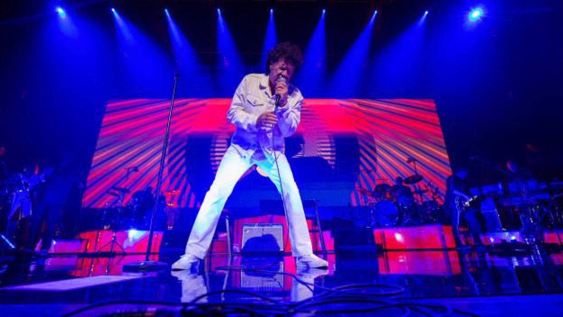 Robert Charlebois nous présente le plus grand show de sa carrière, bientôt au Forum 