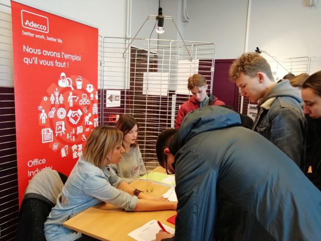 Salon du job d'étudiant: à vos CV, prêts, trouvez! 