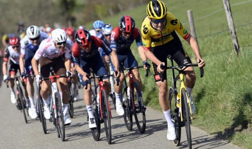 Tiesj Benoot (Jumbo-Visma) sera au départ à Blégny
