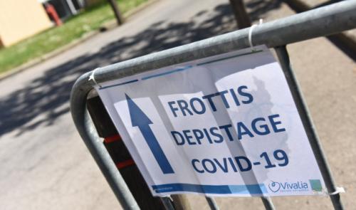 Tous les centres de dépistage Covid-19 des hôpitaux liégeois saturés ce lundi