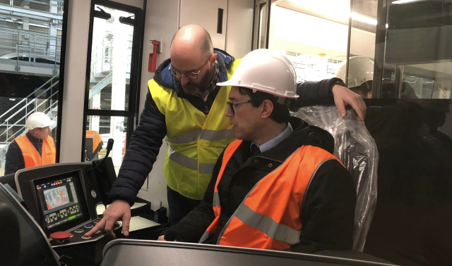 Tram En Commun S5#24 : les conducteurs et le poste de conduite