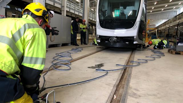 Tram de Liège: le 15/04 reste l'objectif pour Tram'Ardent, confirme le ministre Desquesnes