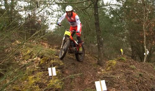 Trial moto classique : l'important, c'est le pied ! 