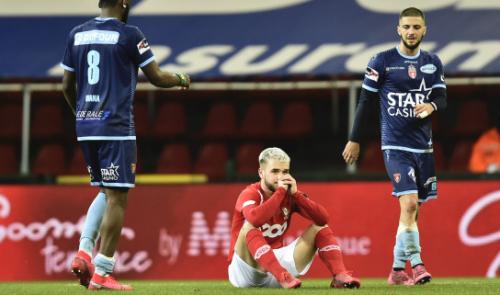 Troisième défaite de rang pour le Standard face à Mouscron (0-1)
