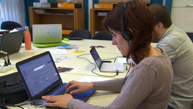 Trop peu de femmes sur Wikipédia. Les Liégeois réagissent