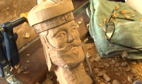 Un atelier de marionnettes unique à Saint-Nicolas