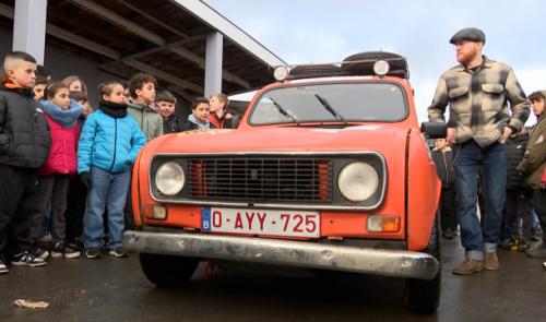 Un jeune mécanicien d'Oupeye au départ du 4L Trophy