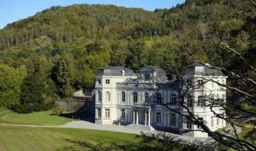 Une personne décédée à la suite de l'incendie du château de Sainval à Tilff