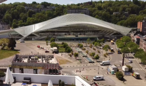 Un sans-abri tué devant la gare des Guillemins