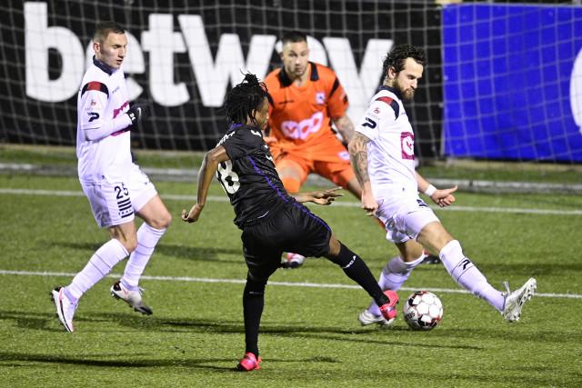 Un valeureux RFC Liège s'incline 0-2 face à Anderlecht