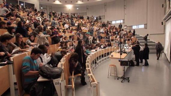 Universités : enseignement virtuel jusqu'à la fin du quadrimestre