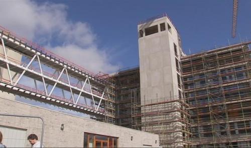 Visite de chantier du Centre Intégré d'Oncologie au CHU