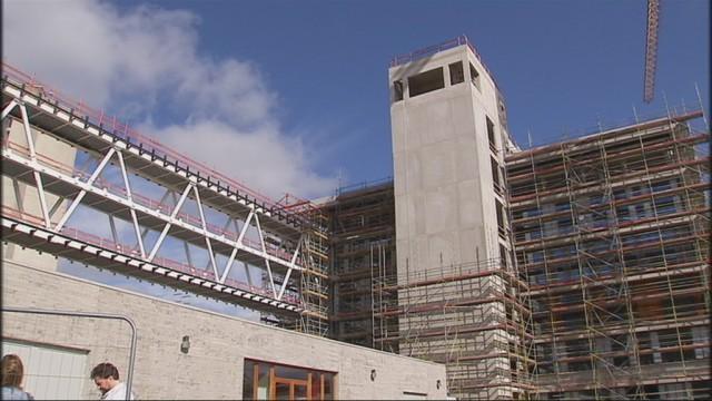 Visite de chantier du Centre Intégré d'Oncologie au CHU