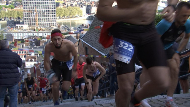 Zapping sports: à fond dans les escaliers de Bueren