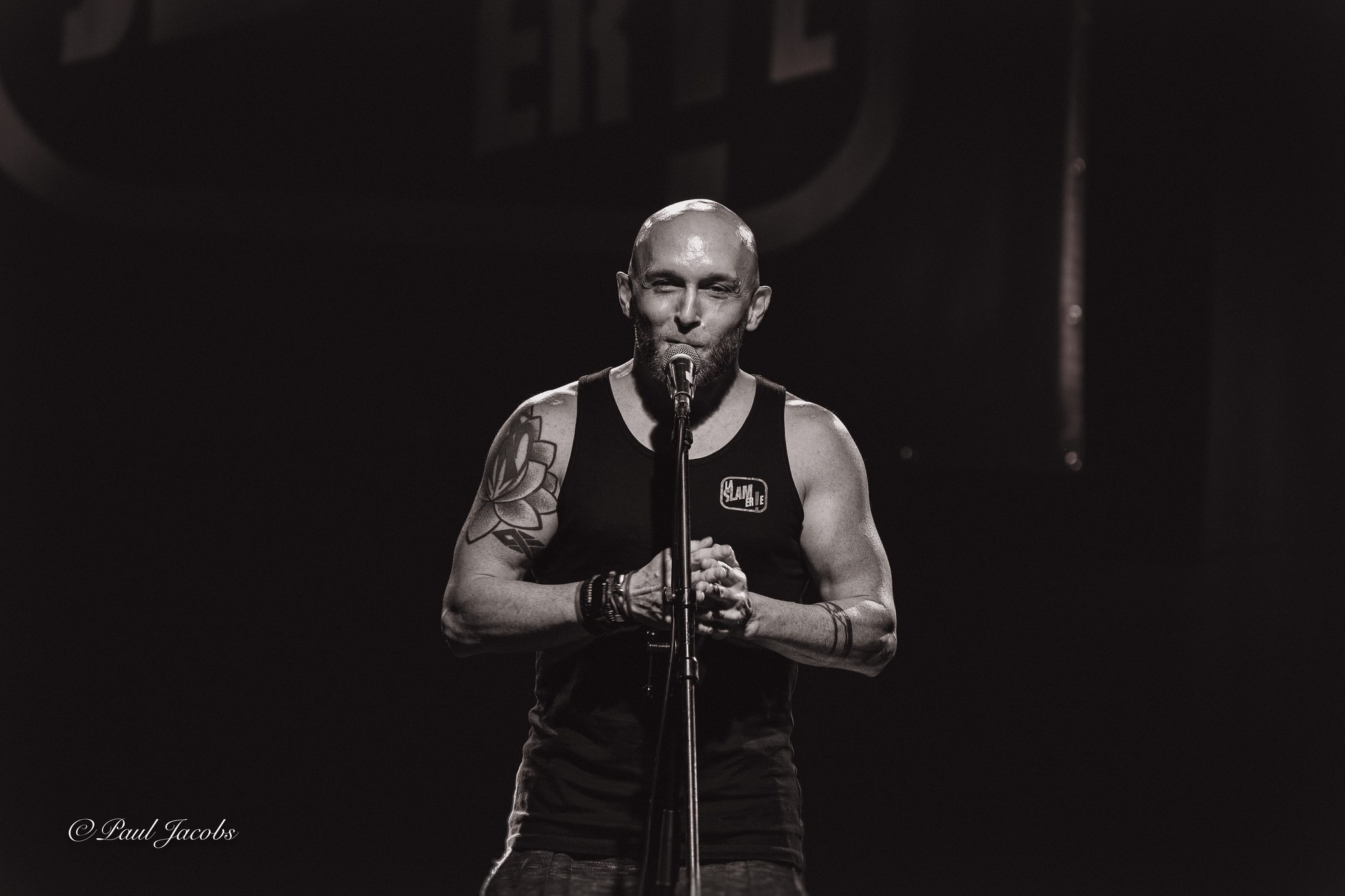 M'sieur 13 sacré champion de la coupe acadienne de slam/poésie 2025