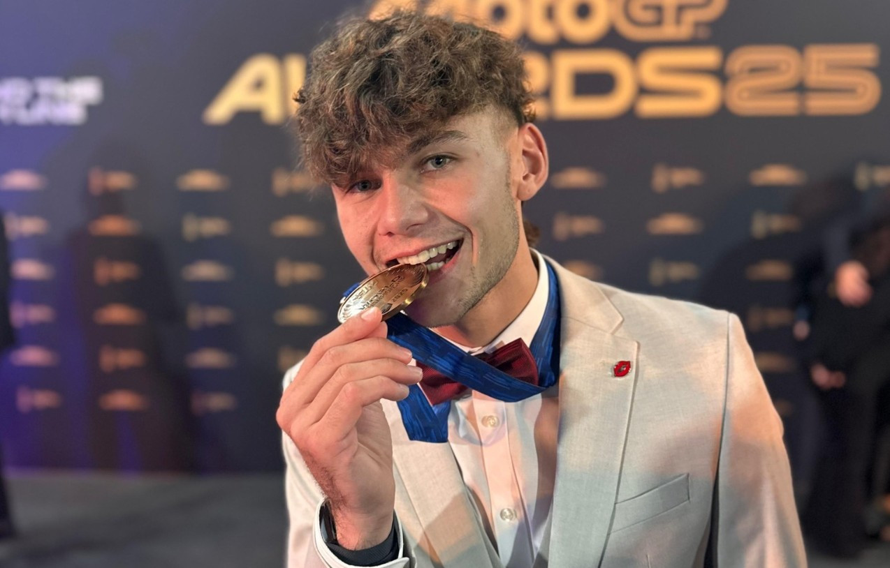 Barry Baltus sur le podium final de la saison de Moto 2 !