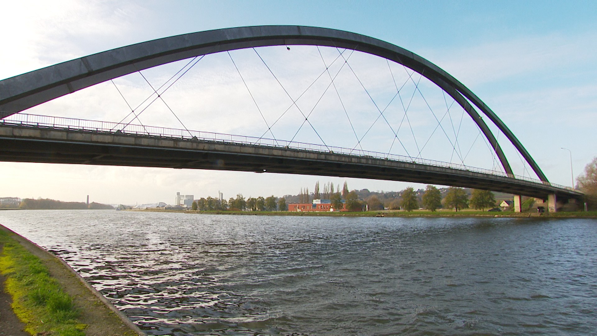 5 janvier 2026 : le pont de Hermalle-sous-Argenteau fermé pour 72 semaines