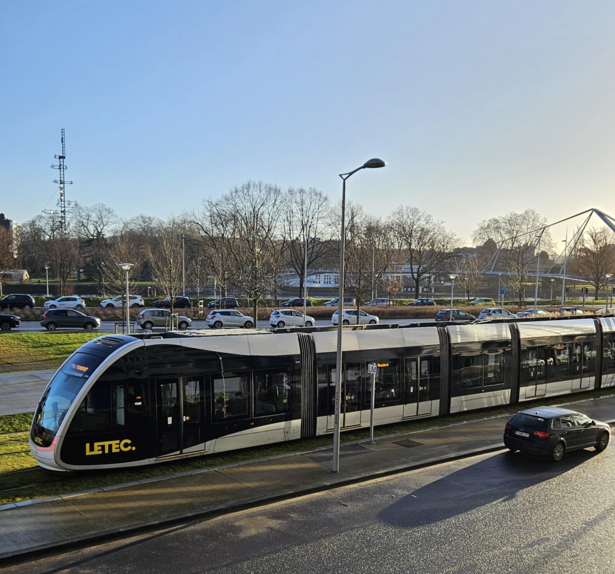 Reprise partielle du trafic des bus et du tram