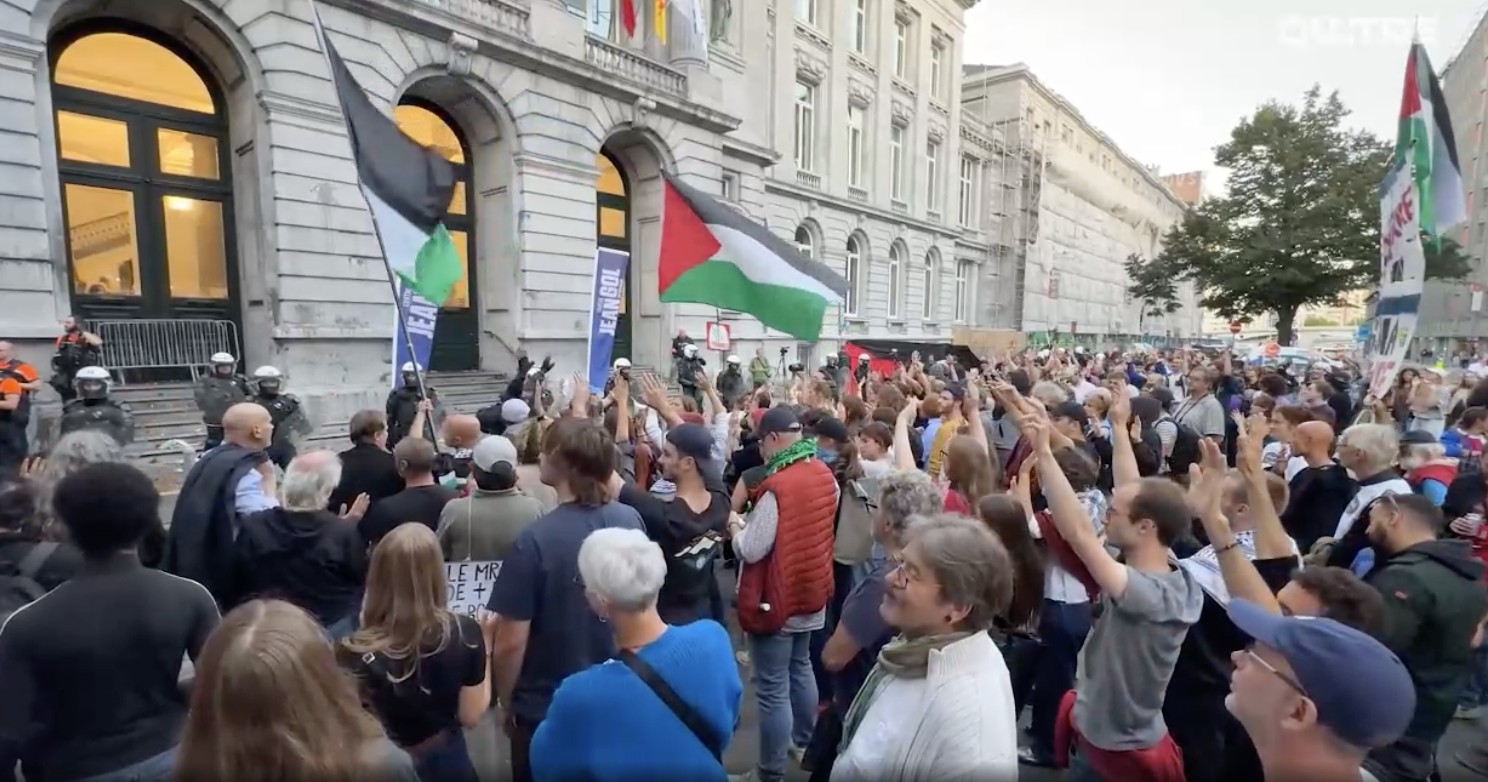 Hommage du MR à Jean Gol : perquisitions et interpellations