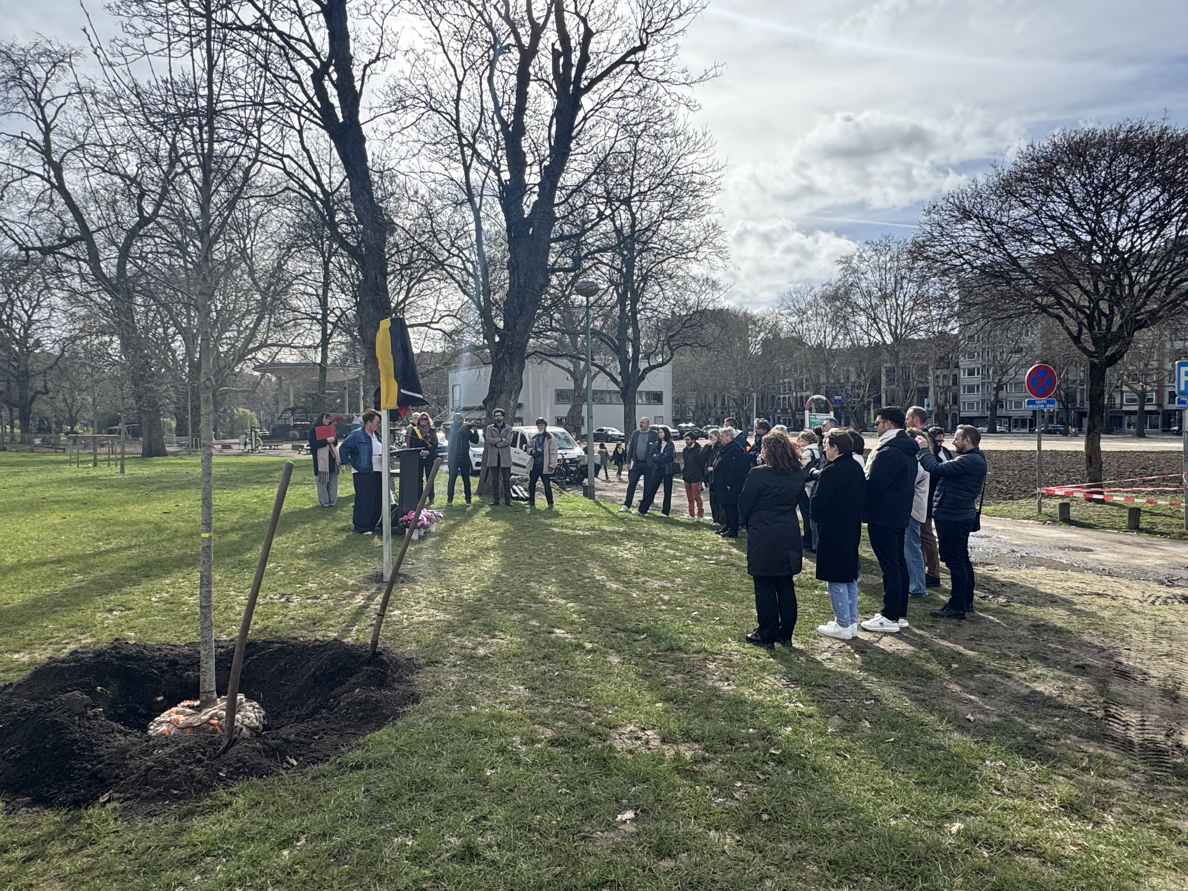Inauguration d'un arbre pour le don d'organes