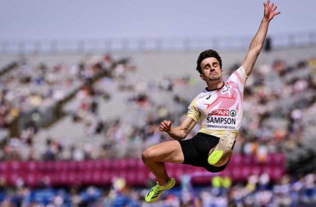 Yanni Sampson 11e au saut en longueur à Birmingham