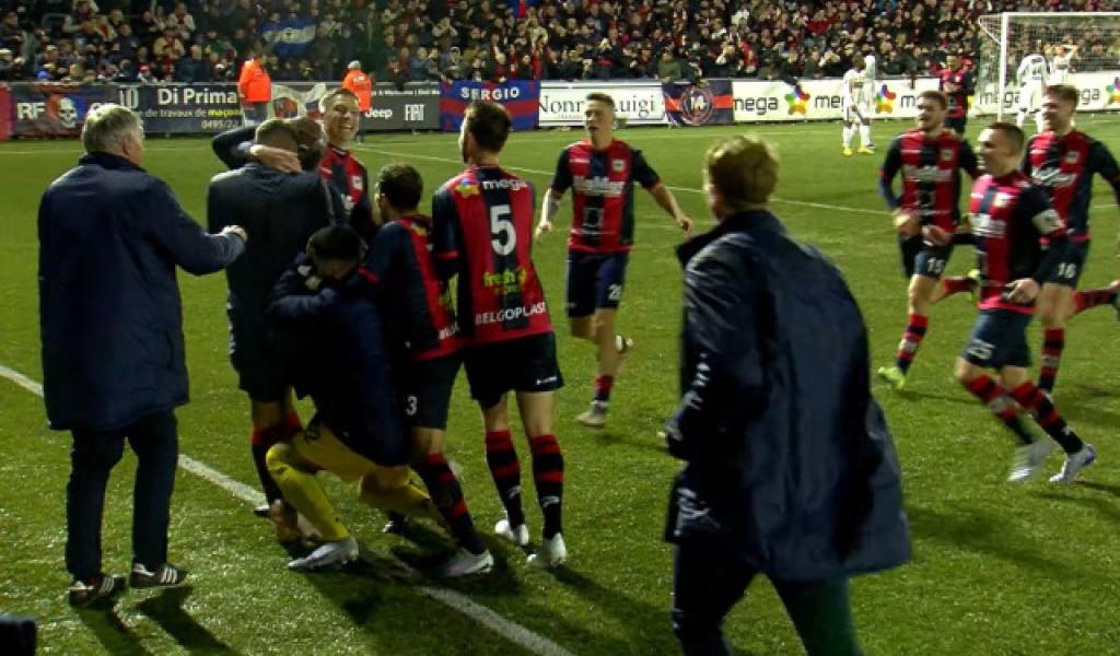 N1 : Le RFC Liège a supplanté Sint-Eloois-Winkel dans un match rocambolesque