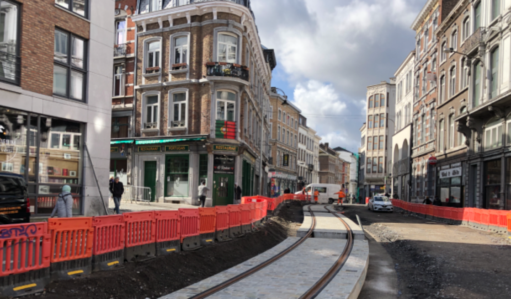 Tram En Commun S5#28 : dalles à Cité et P+R terminé