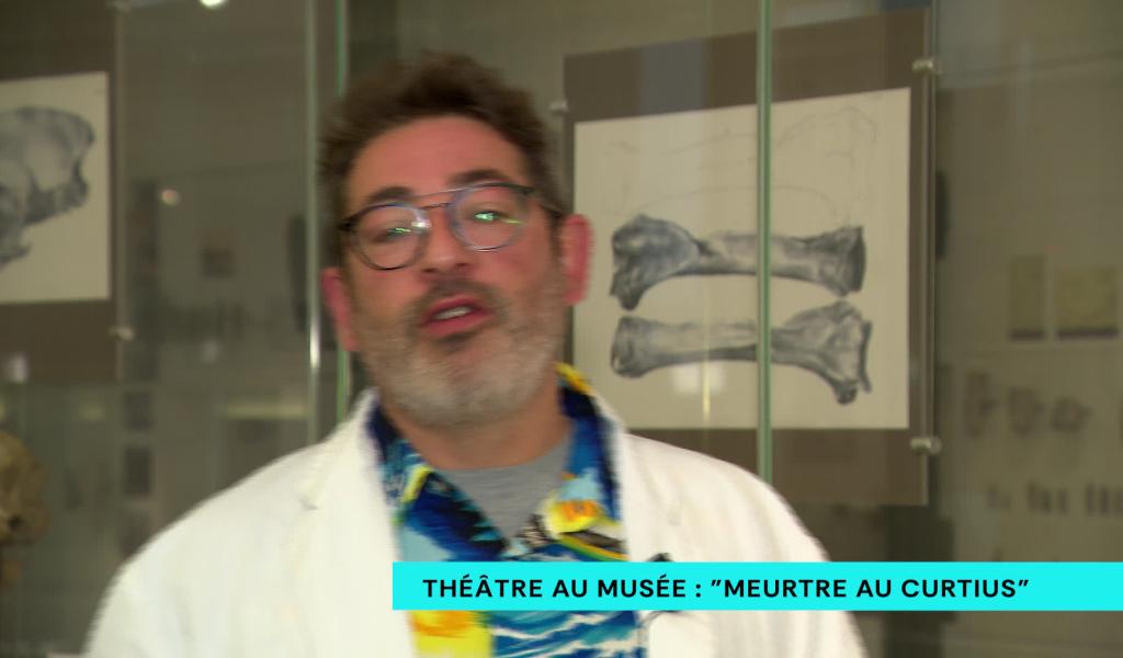 Théâtre proscenium : "Meurtre au Grand Curtius"