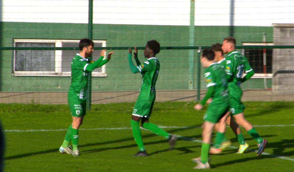 D3 ACFF B : Verlaine prive Waremme de la tranche et d'un sixième succès de rang