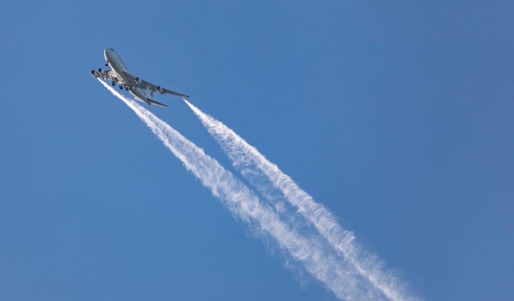 Un avion cargo largue son kérosène au-dessus de plusieurs communes autour de Liège Airport