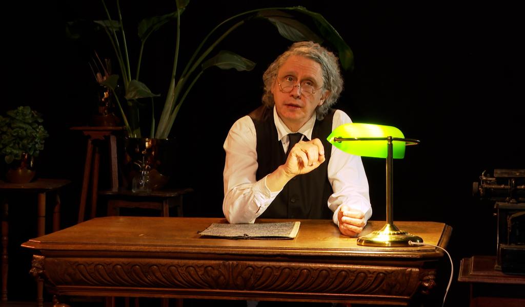 Librement inspiré de la nouvelle de Melville, "Bartleby" est un seul-en-scène de Frédéric Lorent