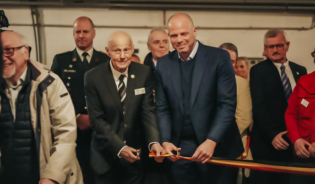 Le ministre de la Défense, Théo Francken, présent au Fort d'Eben-Emael
