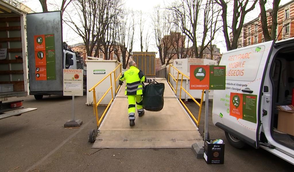 Recyparc mobile à Liège : mini mais utile !