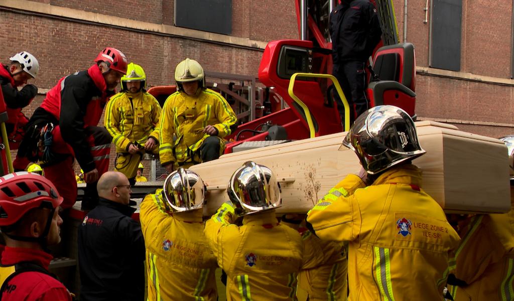 Vive émotion lors de l'hommage à Pol Muller, pompier décédé lors d'un exercice